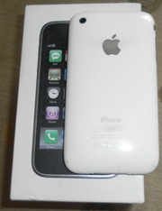 Apple iPhone 3G 16Gb белый,  б/у